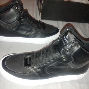 London Fog Black High-Top Sneakers